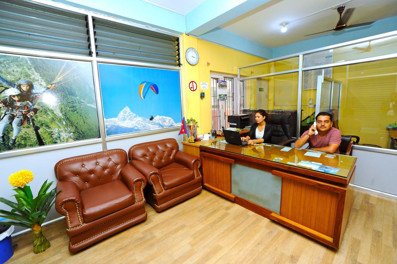 โรงแรมควีน พาร์ค โพคารา ภายนอก รูปภาพ